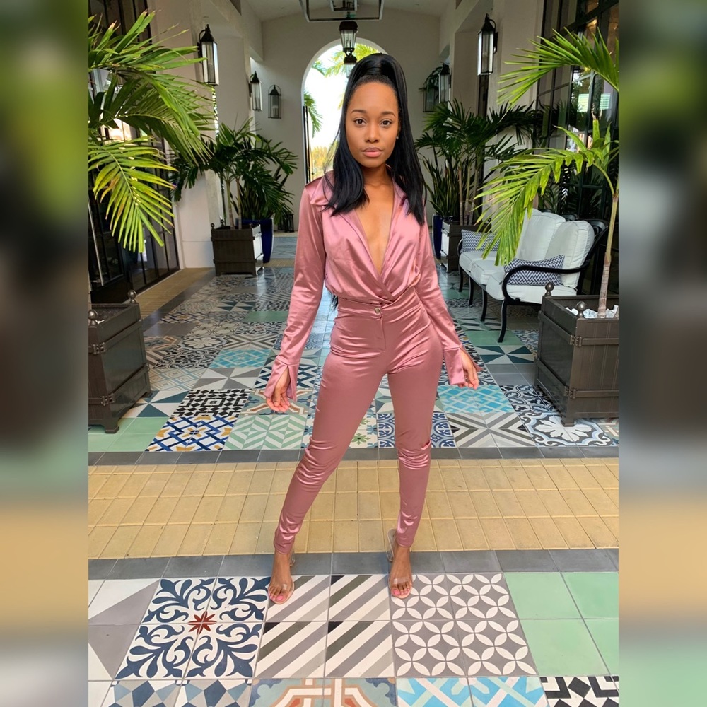 💕 Smooth As Silk Pant Set 💕